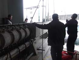 工廠設(shè)備安裝就位