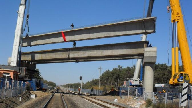 100噸汽車(chē)吊租賃展示